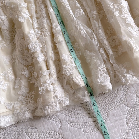 NWT - New York & Company - Short Sleeve 3D Floral Dress - Ivory - Picture 11 of 14